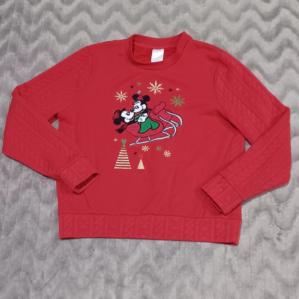 Disney Womens Size M Red Mickey Minnie Winter Theme Pullover Sweater